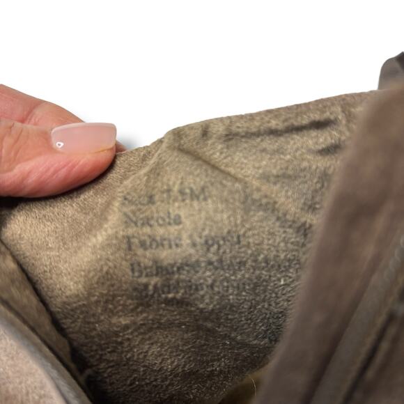 DressBarn Women's Ankle Boots in Taupe Faux Suede Nicole Style - Picture 7 of 8